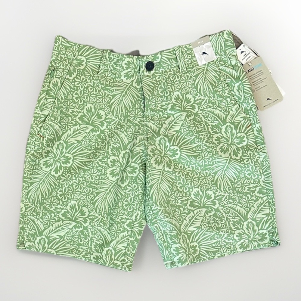 Men’s Tommy Bahama Light Green Tropical Floral Bermuda Shorts